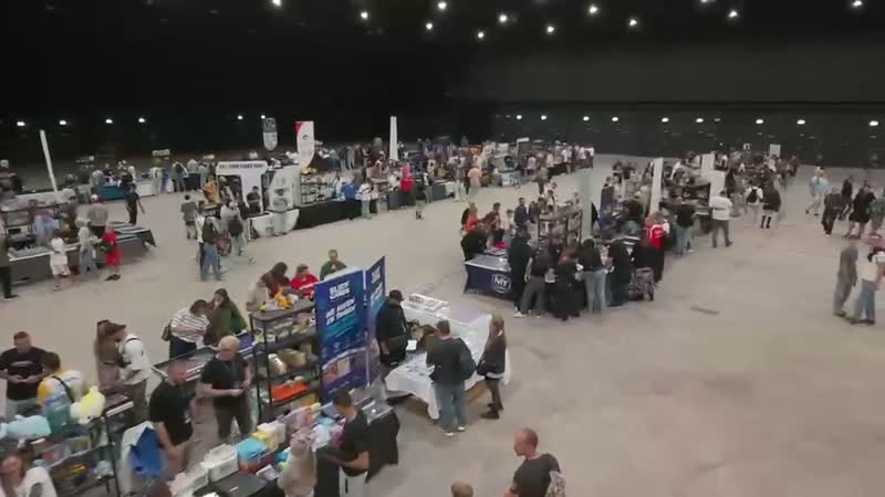 Allées et stands d'exposants Pocketflex